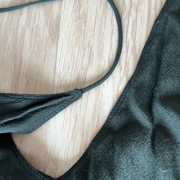 Aritzia Wilfred Free Vivienne Dress in Dark Green - Picture 3 of 12